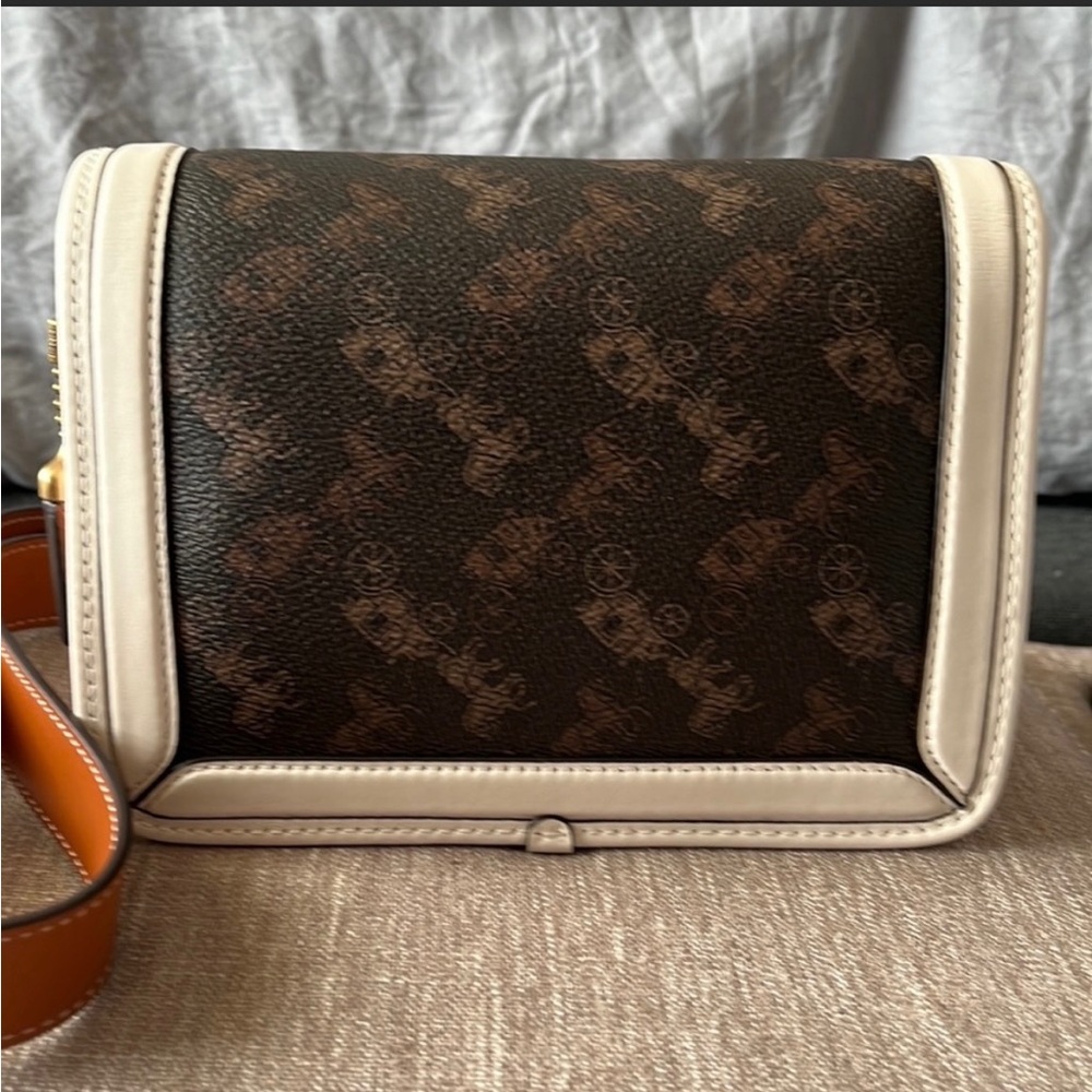 Authentic Coach Mini - Picture 3 of 5